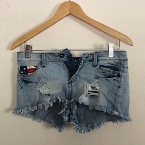 AMERICA shorts